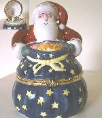 French Country Santa (Porcelain)